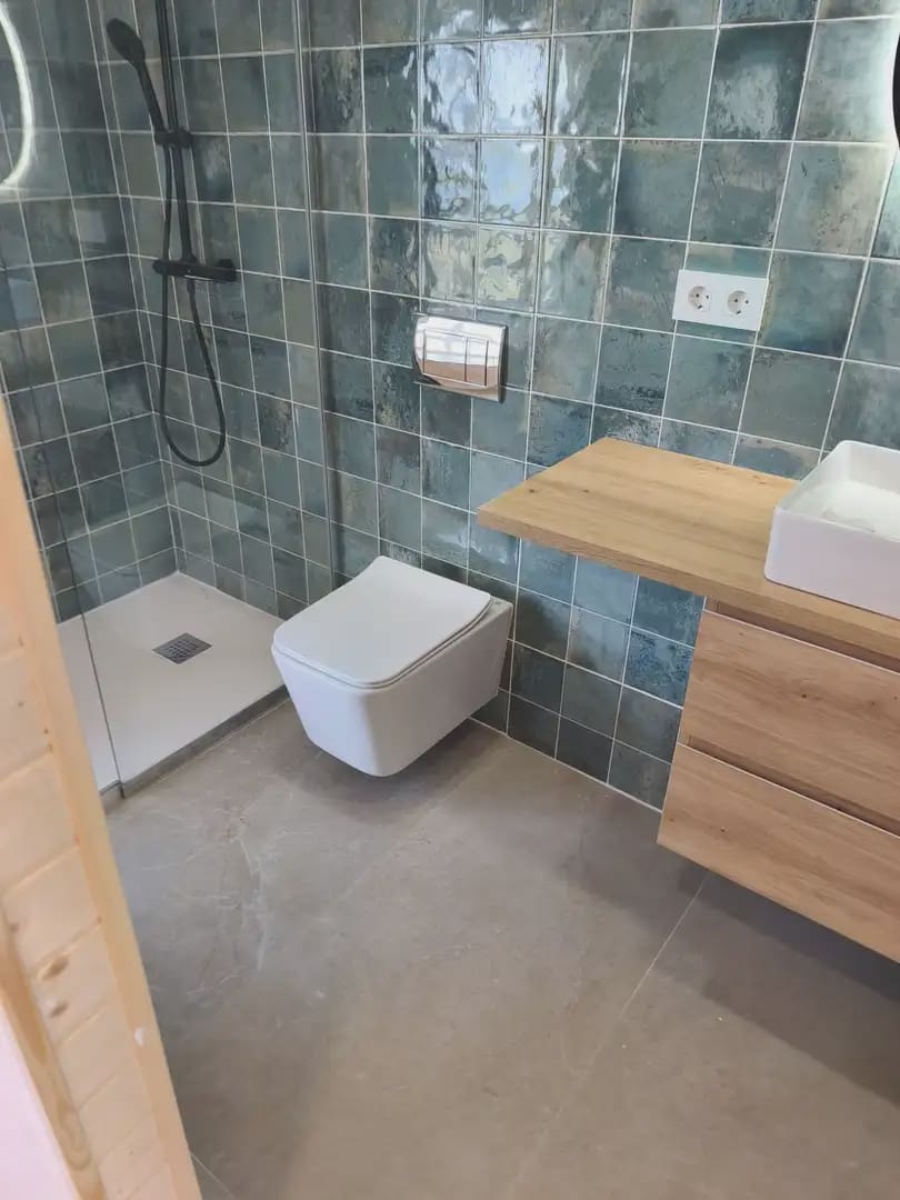7 soverom Finca/Herregård til salgs i Gozon med garasje - € 735 000 (Ref: 10038995)