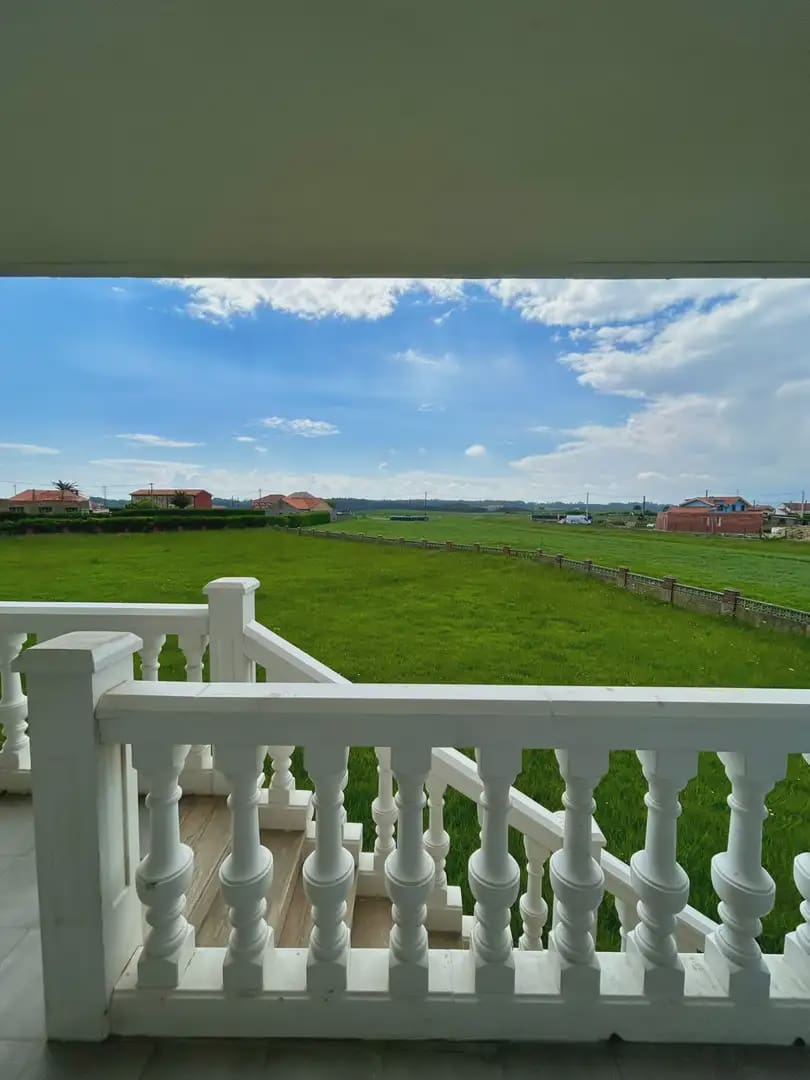 7 soverom Finca/Herregård til salgs i Gozon med garasje - € 735 000 (Ref: 10038995)