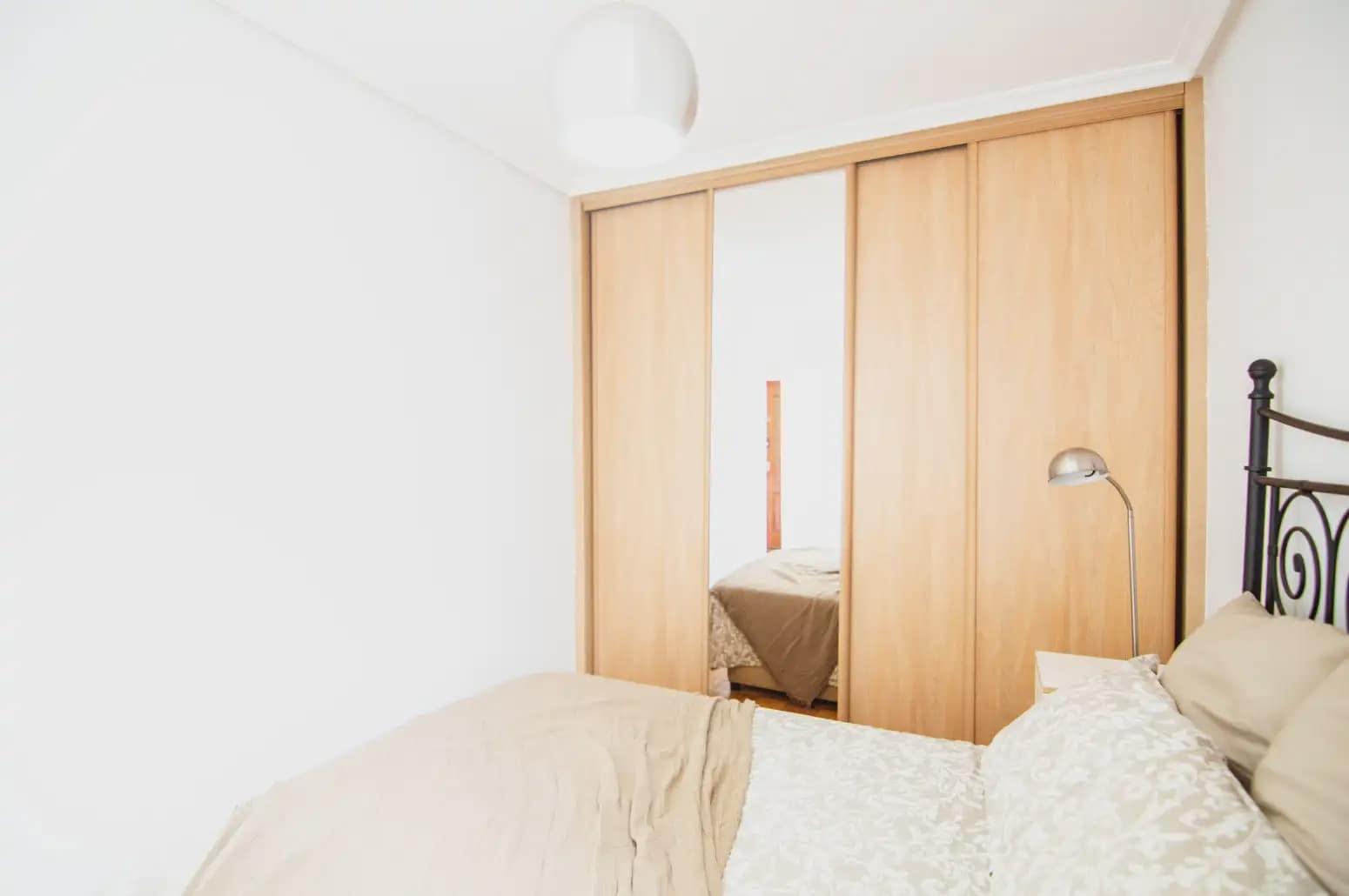 Piso de 1 habitación en Oviedo en venta - 134.990 € (Ref: 10043423)