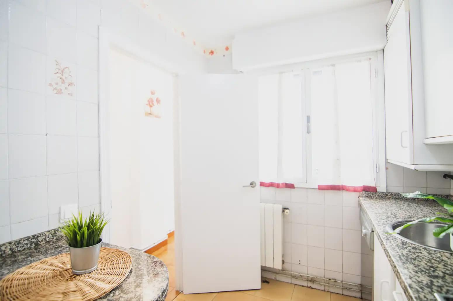 Piso de 1 habitación en Oviedo en venta - 134.990 € (Ref: 10043423)