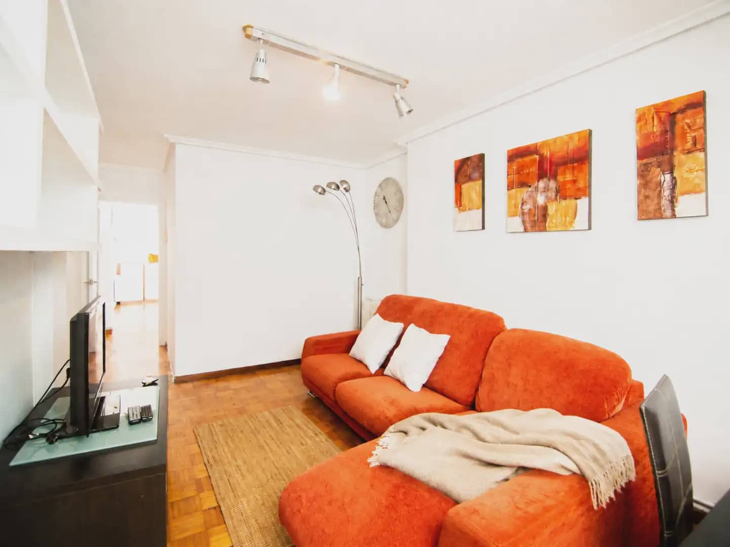 Piso de 1 habitación en Oviedo en venta - 134.990 € (Ref: 10043423)