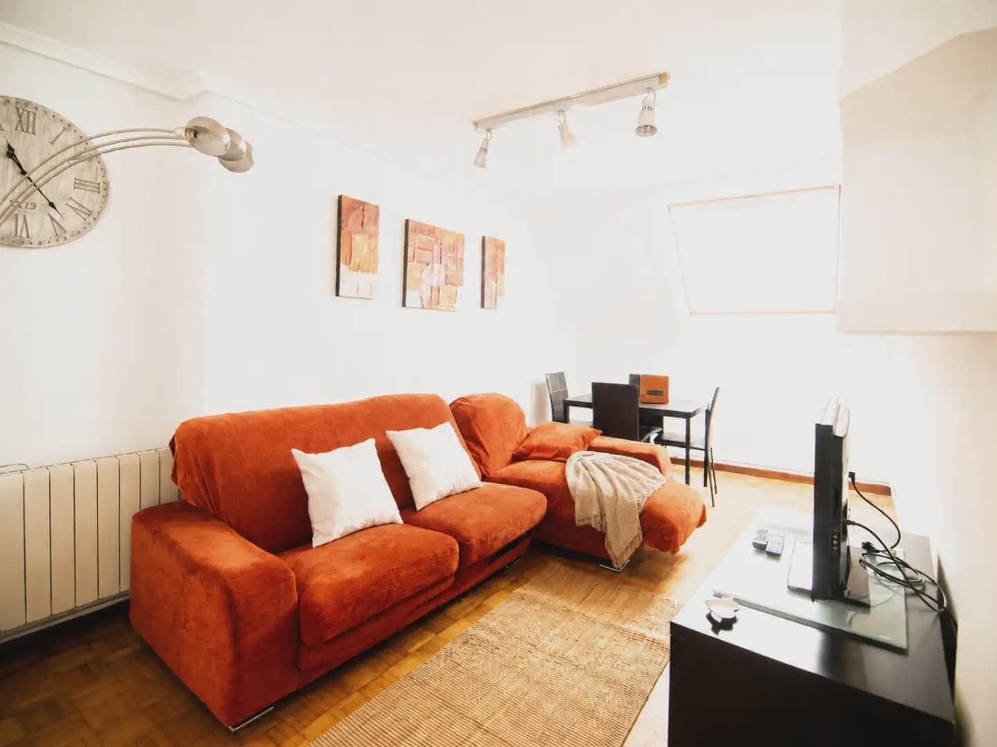 Piso de 1 habitación en Oviedo en venta - 134.990 € (Ref: 10043423)