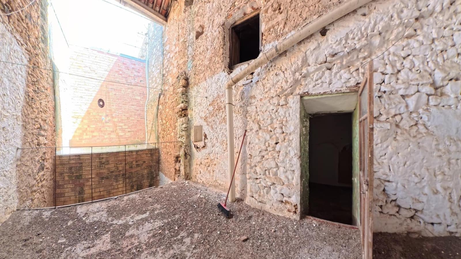 4 chambre Maison de Ville à vendre à Freginals - 25 000 € (Ref: 10041387)