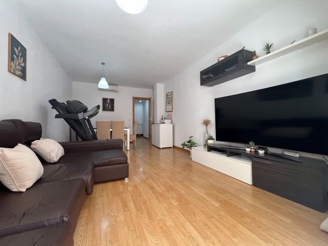 3 bedroom Flat for sale in Amposta with garage - € 160,000 (Ref: 10041388)