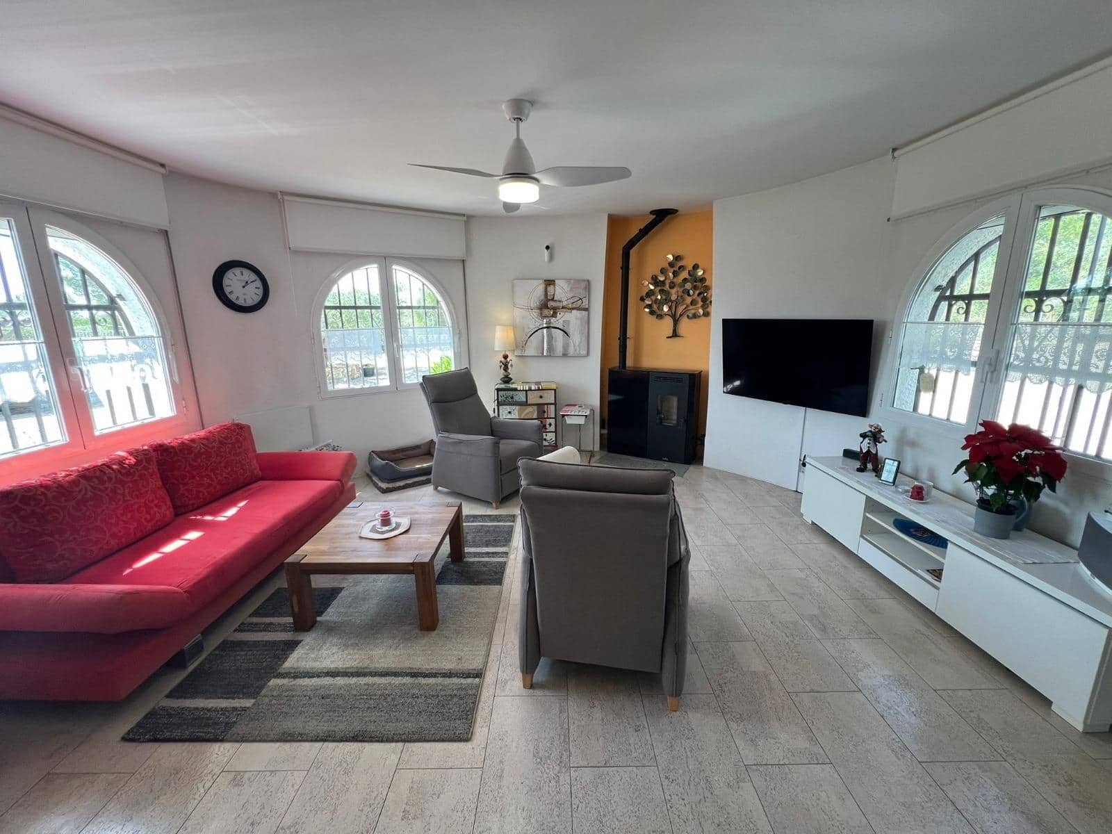 3 bedroom Finca/Country House for sale in L'Ampolla with pool garage - € 429,000 (Ref: 10041389)