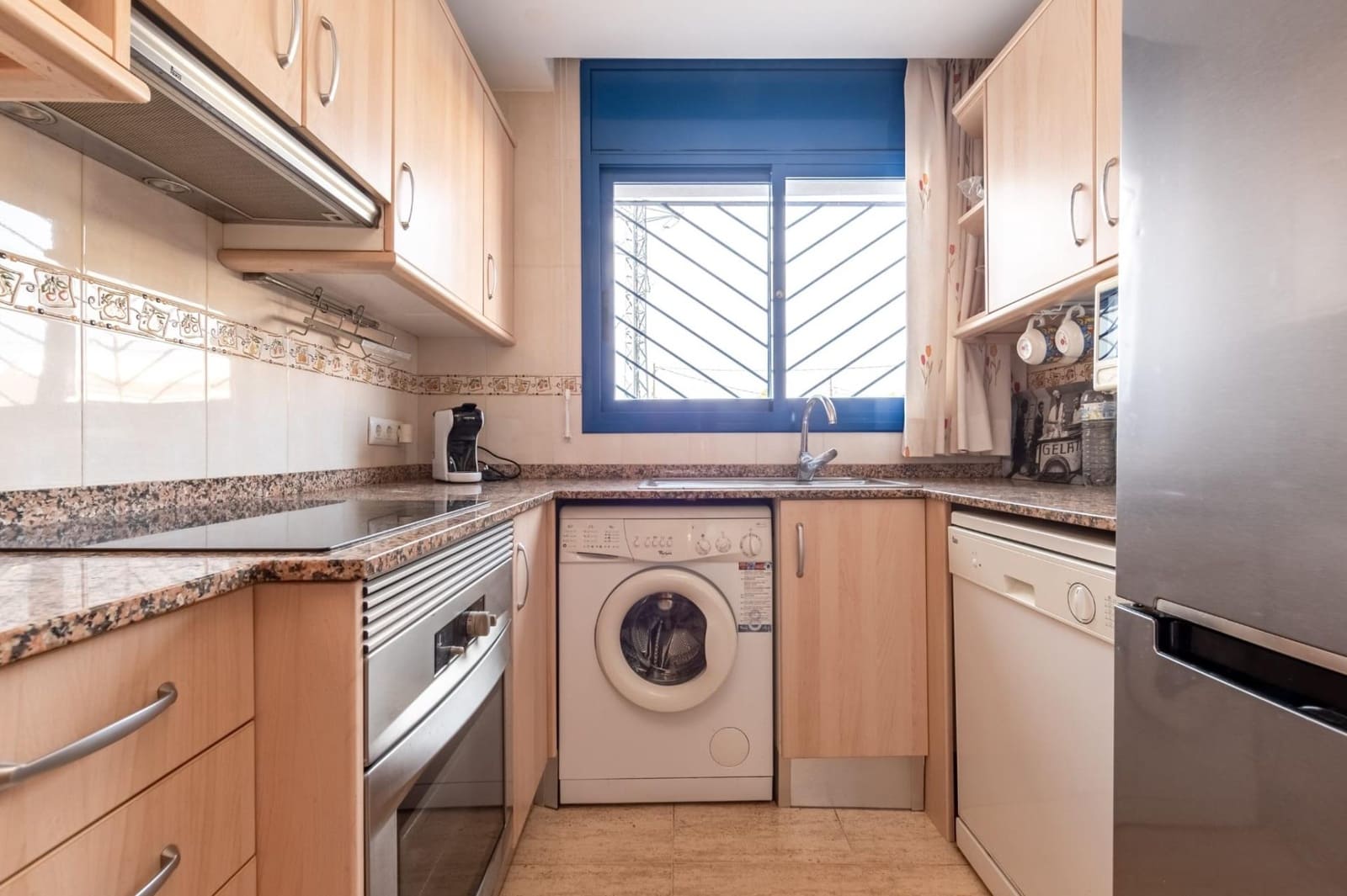 6 sypialnia Dom szeregowy na sprzedaż w L'Ampolla z basenem garażem - 249 000 € (Ref: 10041390)