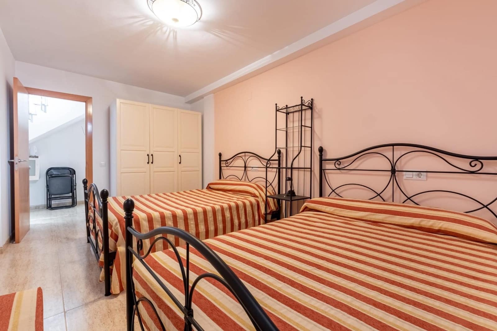 6 sypialnia Dom szeregowy na sprzedaż w L'Ampolla z basenem garażem - 249 000 € (Ref: 10041390)