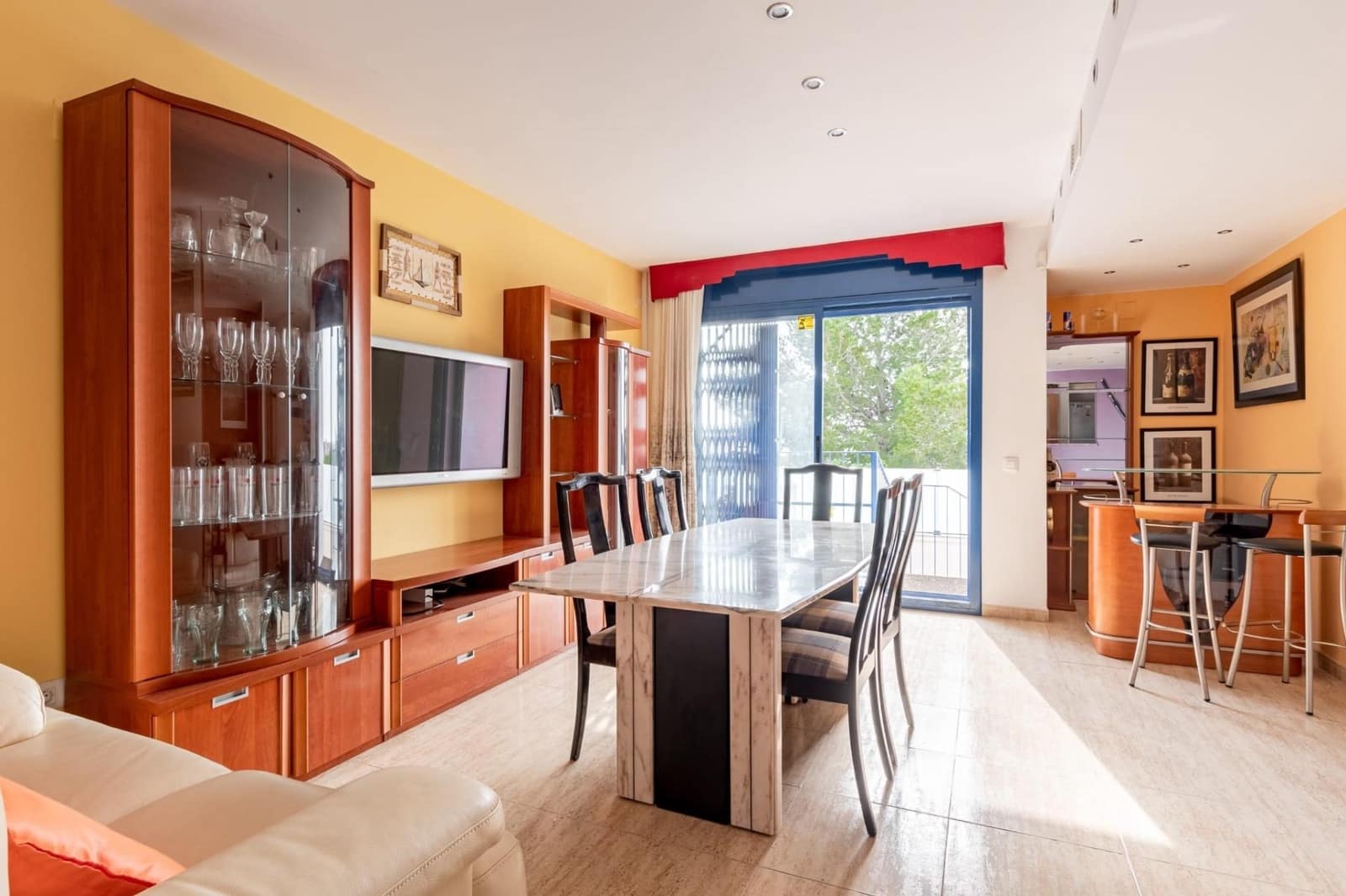 6 sypialnia Dom szeregowy na sprzedaż w L'Ampolla z basenem garażem - 249 000 € (Ref: 10041390)