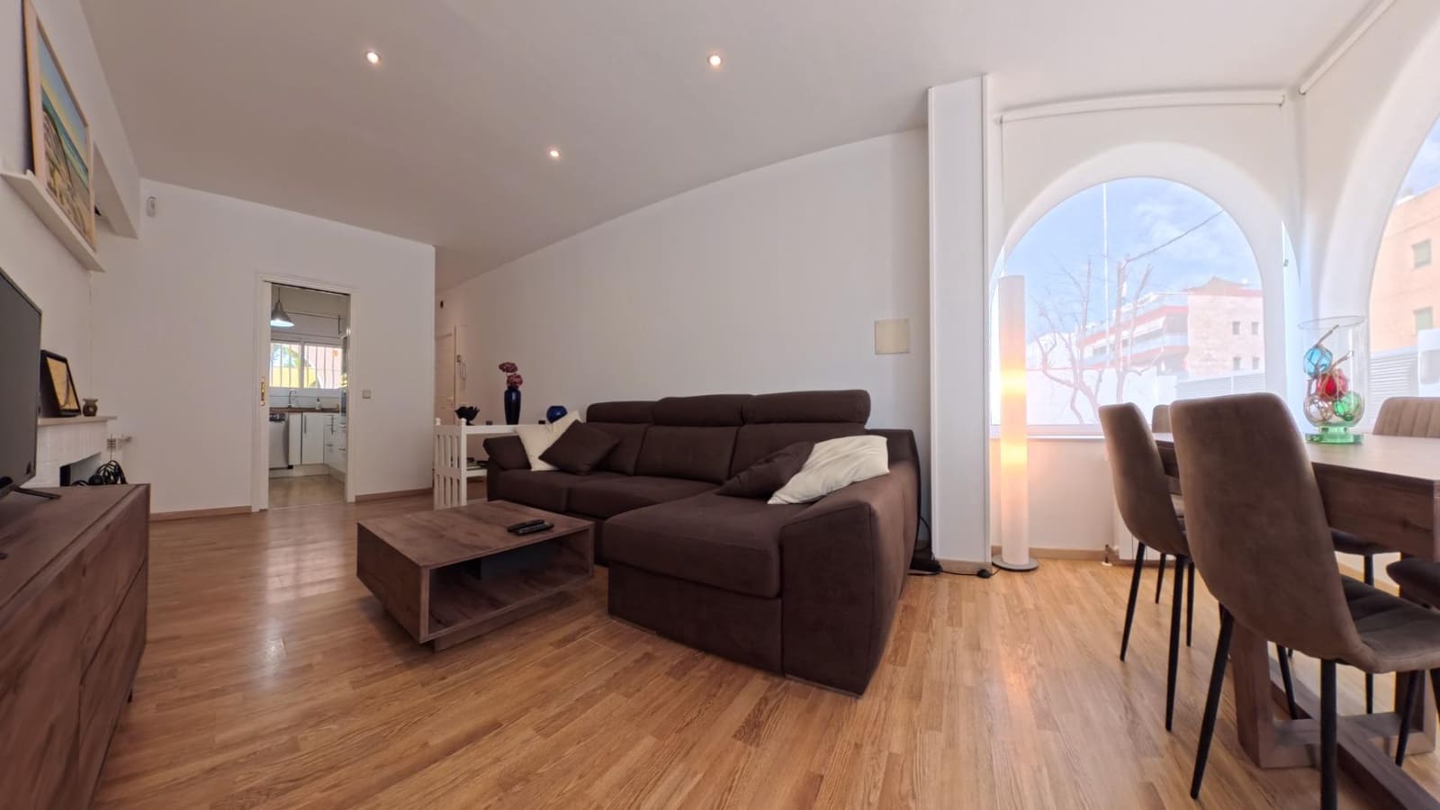 3 makuuhuone Huvila myytävänä paikassa Amposta mukana uima-altaan - 320 000 € (Ref: 10041391)