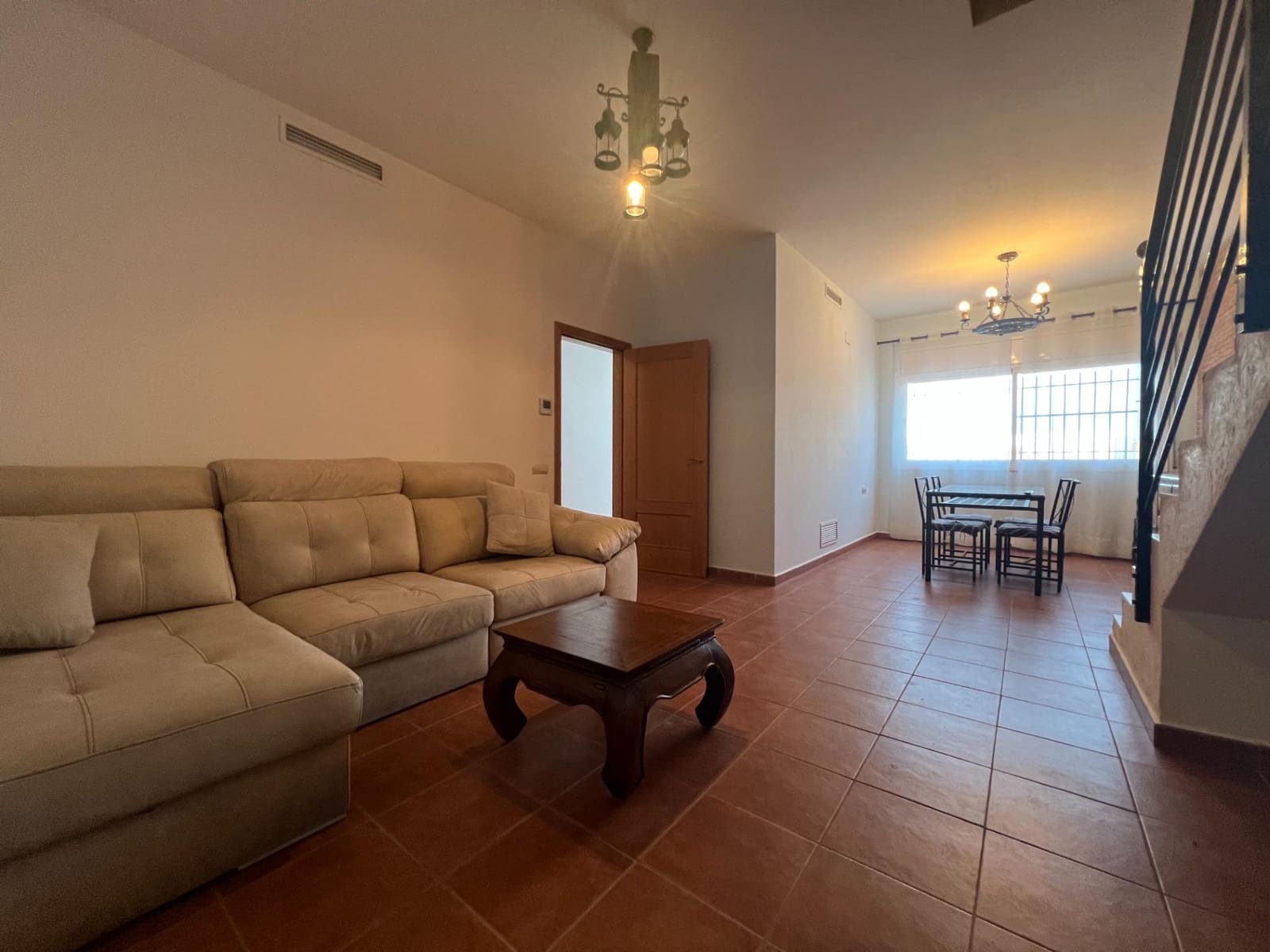 7 chambre Villa/Maison à vendre à Deltebre avec garage - 265 000 € (Ref: 10041393)