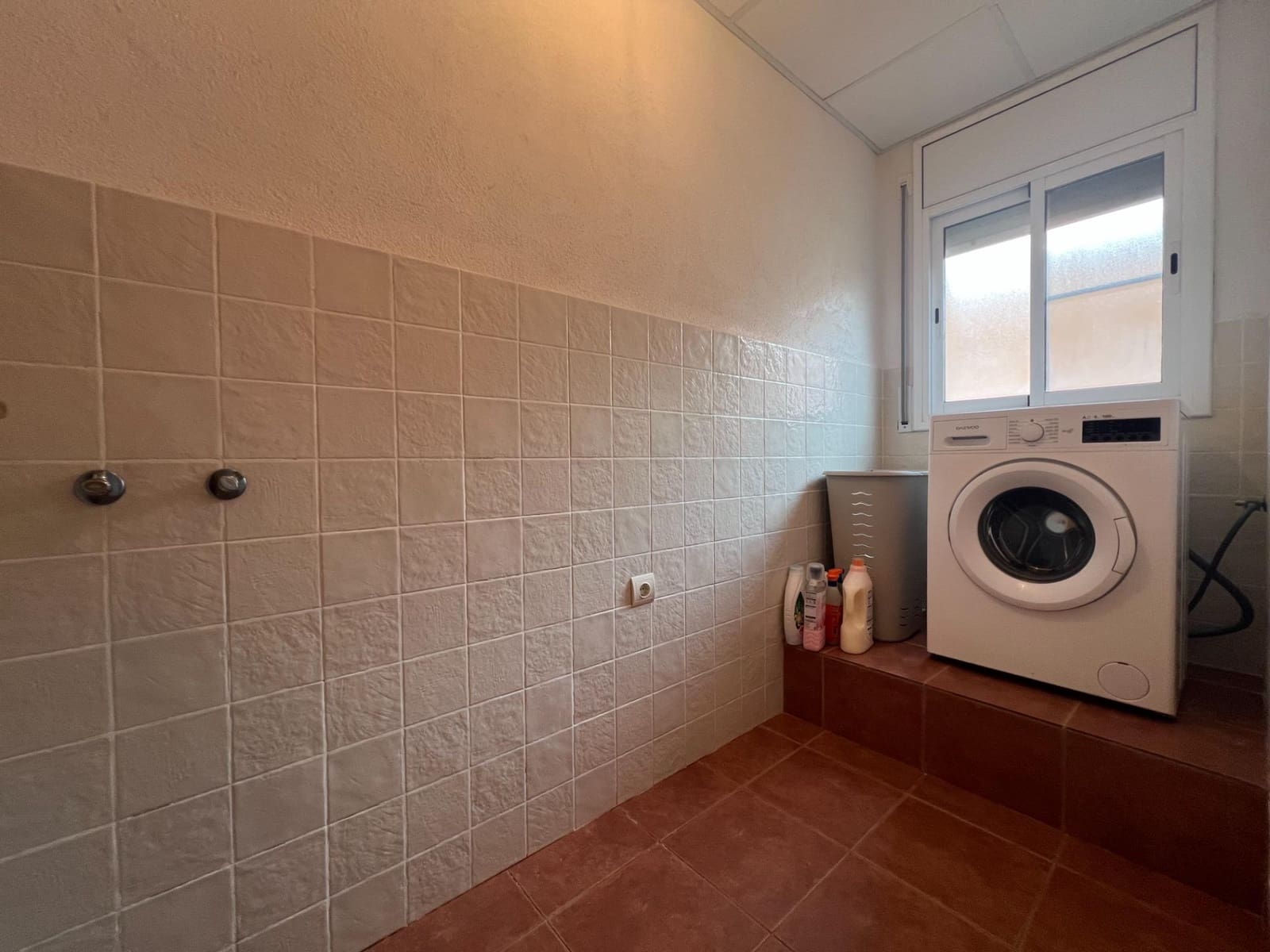 7 chambre Villa/Maison à vendre à Deltebre avec garage - 265 000 € (Ref: 10041393)