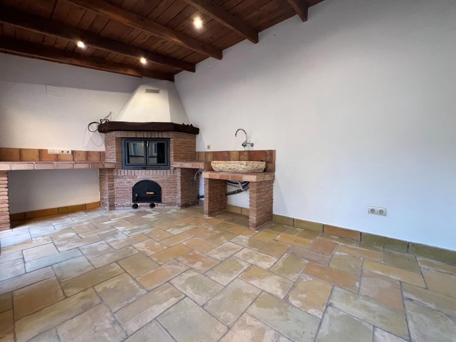 7 chambre Villa/Maison à vendre à Deltebre avec garage - 265 000 € (Ref: 10041393)