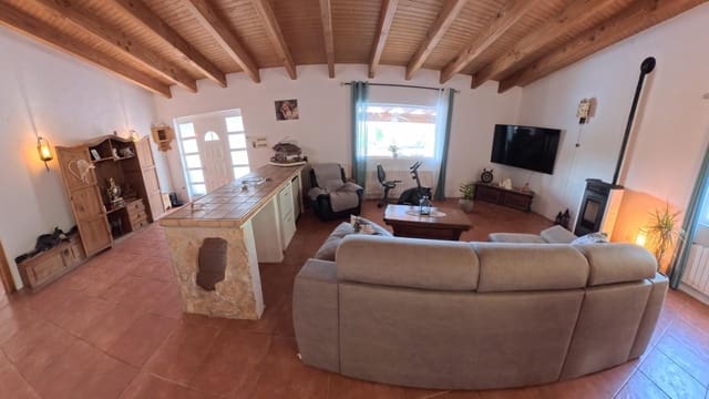 4 bedroom Finca/Country House for sale in El Perelló with pool garage - € 780,000 (Ref: 10041395)