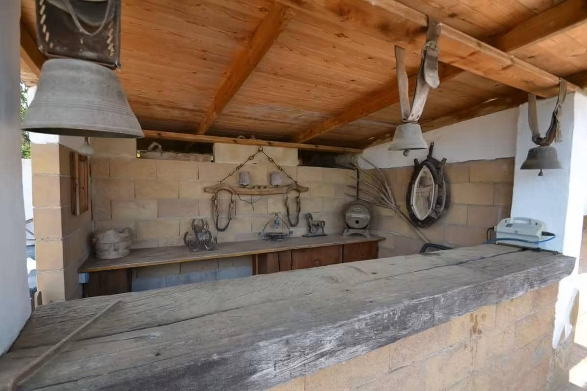 4 chambre Finca/Maison de Campagne à vendre à El Perello avec piscine garage - 780 000 € (Ref: 10041395)