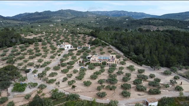 13 camera da letto Finca/Casa di Campagna in vendita in Tortosa con piscina - 980.000 € (Rif: 10041398)