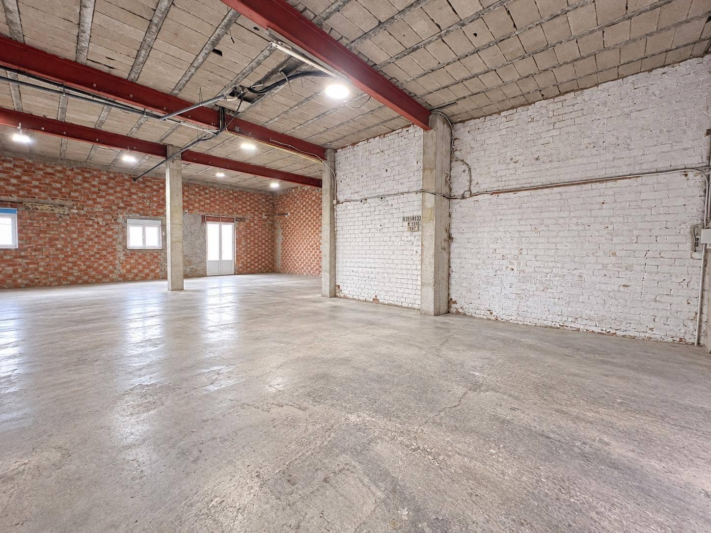 Comercial para venda em Deltebre com garagem - 63 000 € (Ref: 10086183)