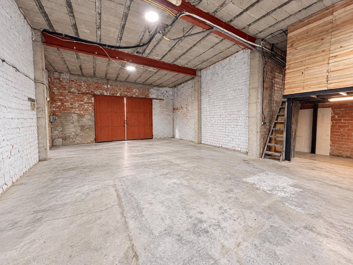 Comercial para venda em Deltebre com garagem - 63 000 € (Ref: 10086183)