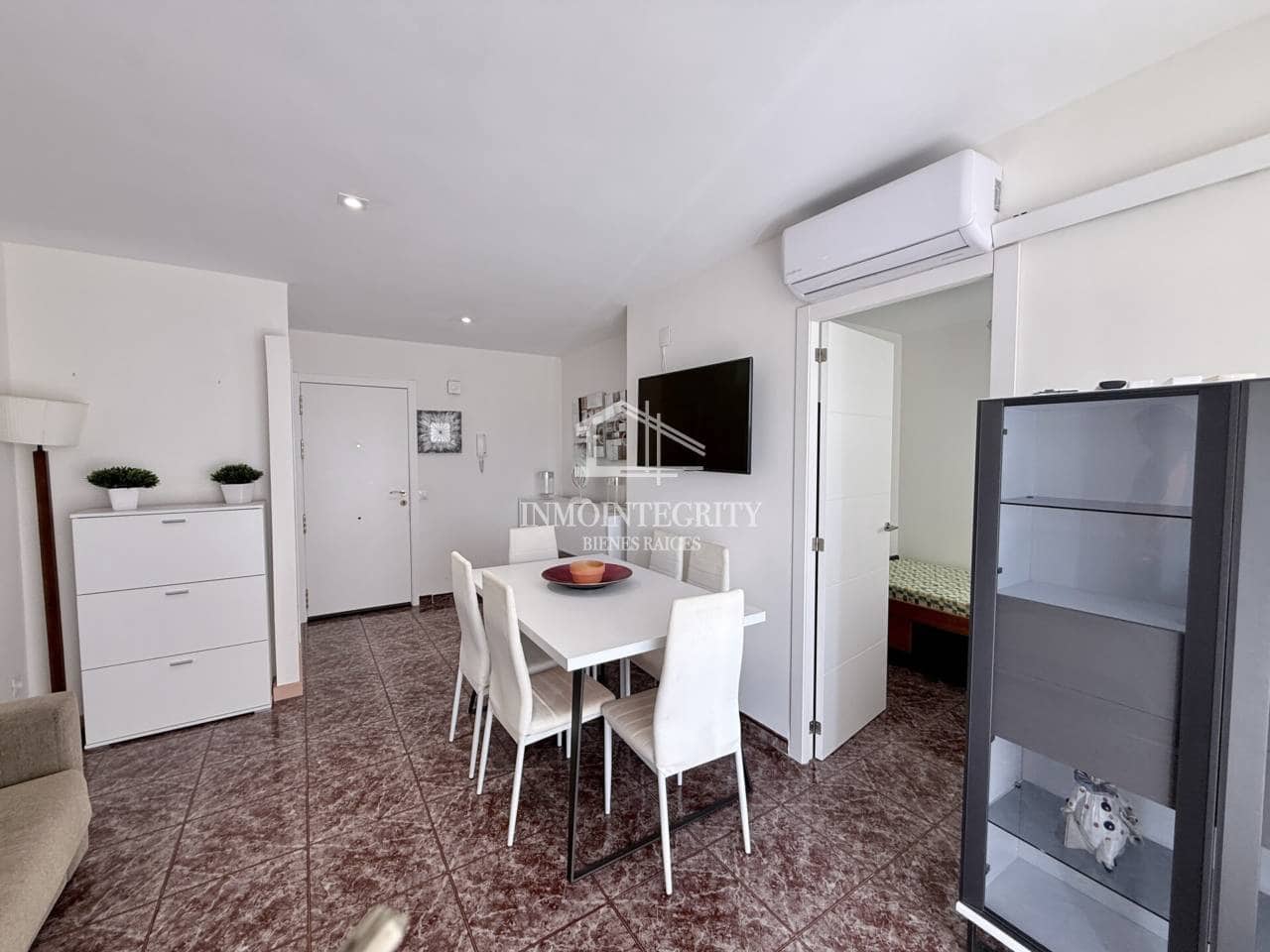 1 sypialnia Apartament na sprzedaż w Oropesa  z basenem - 179 000 € (Ref: 10052209)