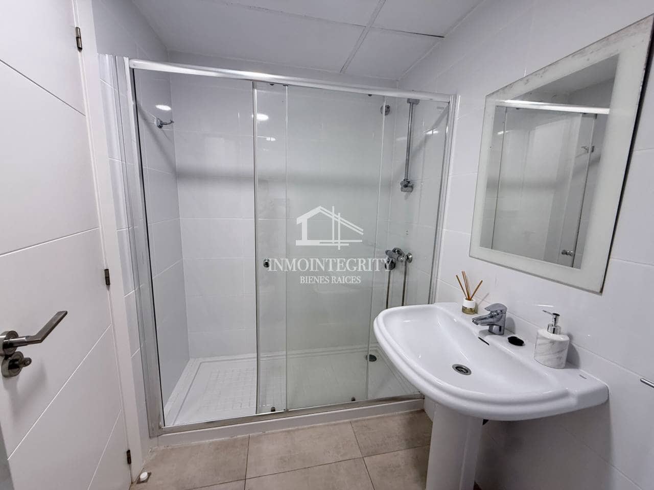1 sypialnia Apartament na sprzedaż w Oropesa  z basenem - 179 000 € (Ref: 10052209)
