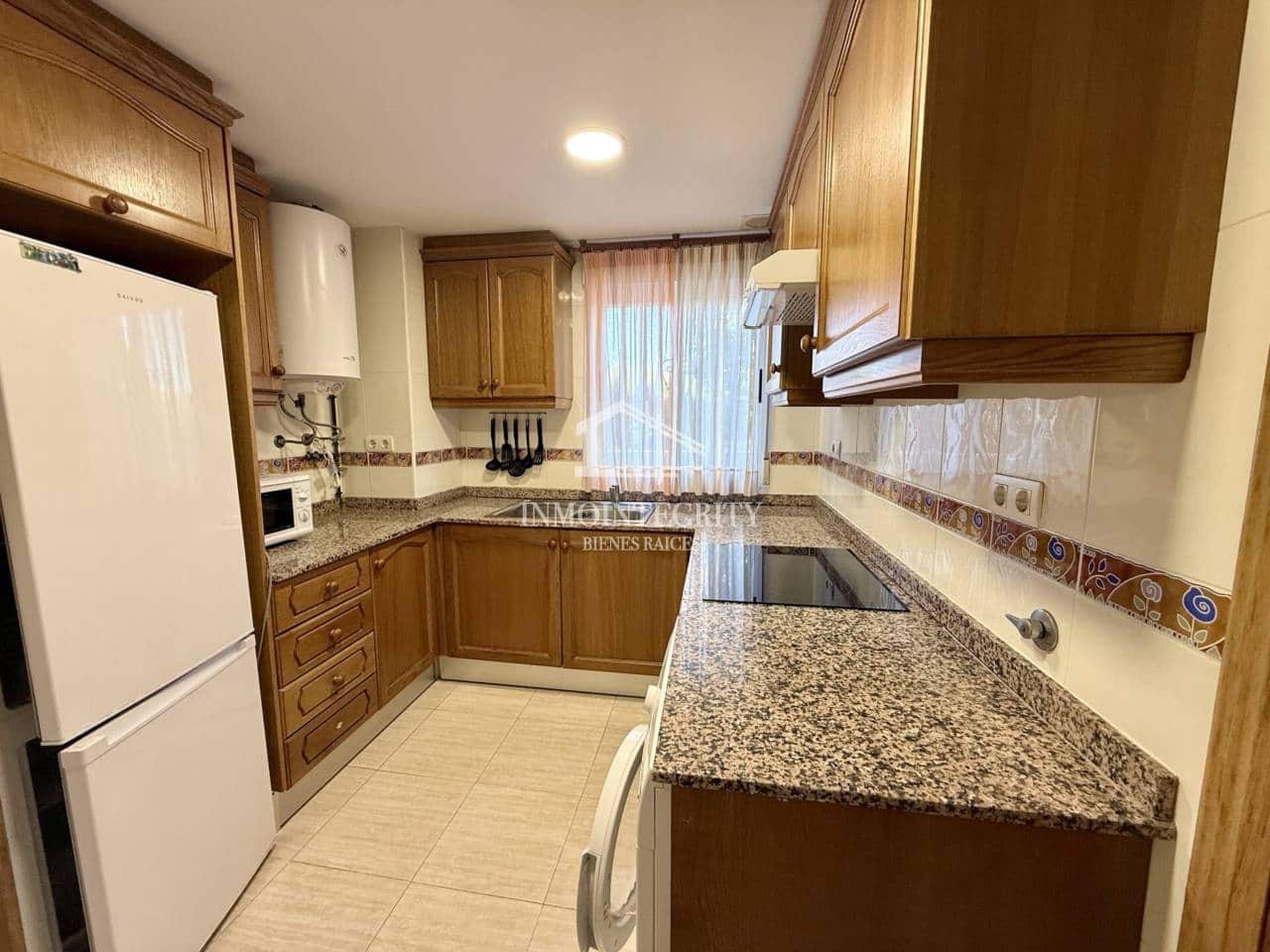 Apartamento de 3 habitaciones en Oropesa  en venta con piscina garaje - 190.000 € (Ref: 10052210)