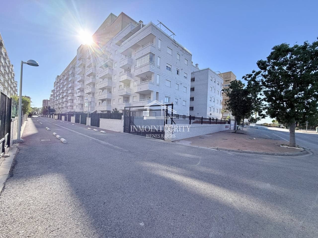 Apartamento de 3 habitaciones en Oropesa  en venta con piscina garaje - 190.000 € (Ref: 10052210)