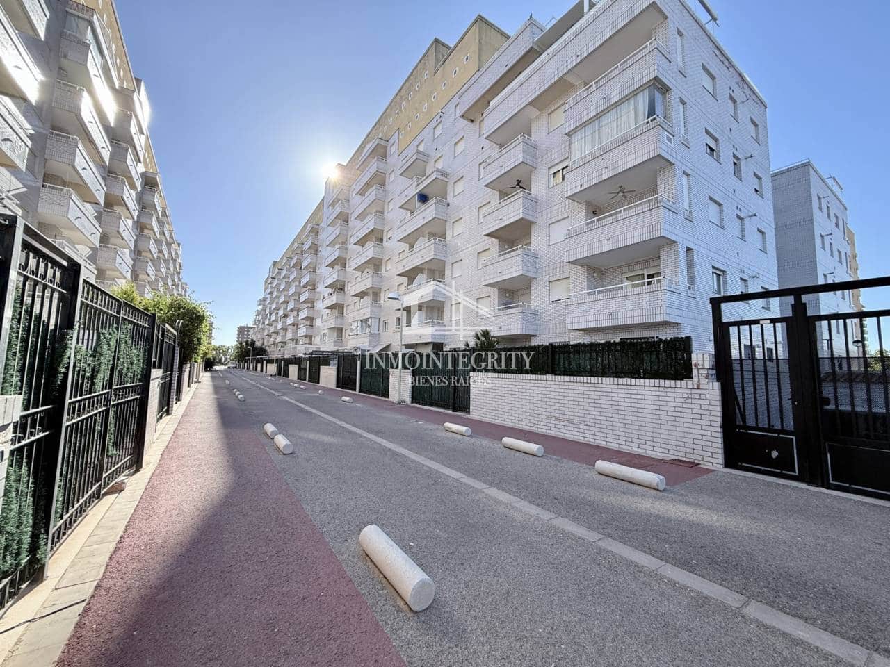 Apartamento de 3 habitaciones en Oropesa  en venta con piscina garaje - 190.000 € (Ref: 10052210)