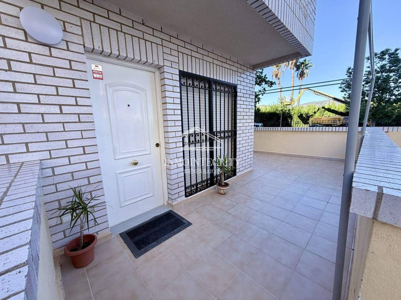 Apartamento de 3 habitaciones en Oropesa  en venta con piscina garaje - 190.000 € (Ref: 10052210)