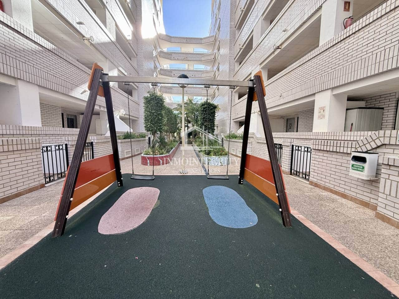 Apartamento de 3 habitaciones en Oropesa  en venta con piscina garaje - 190.000 € (Ref: 10052210)