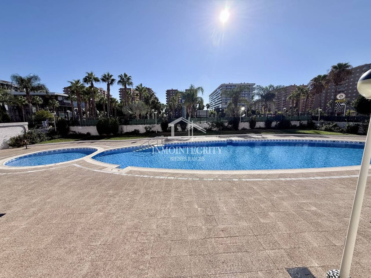 Apartamento de 3 habitaciones en Oropesa  en venta con piscina garaje - 190.000 € (Ref: 10052210)