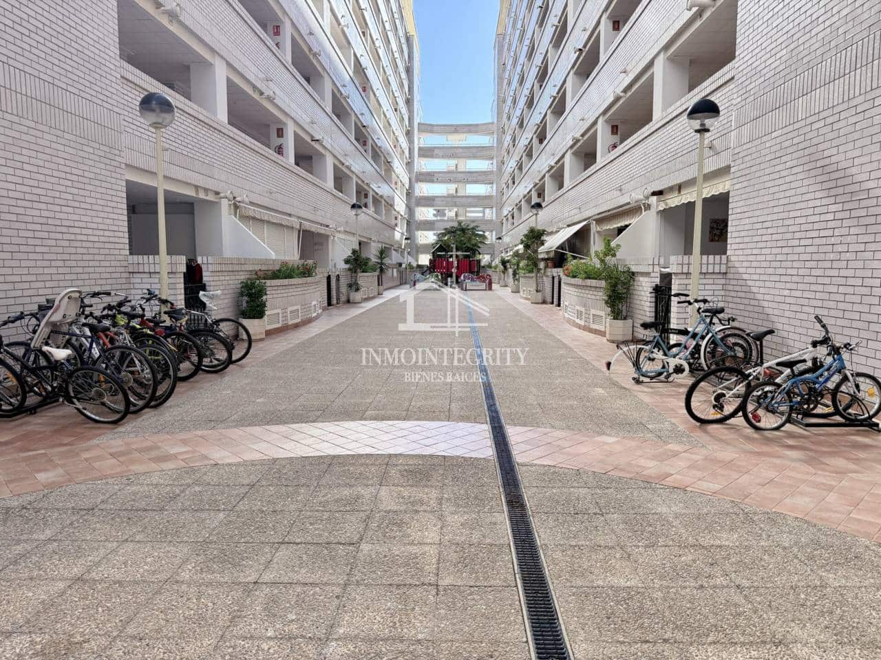 Apartamento de 3 habitaciones en Oropesa  en venta con piscina garaje - 190.000 € (Ref: 10052210)