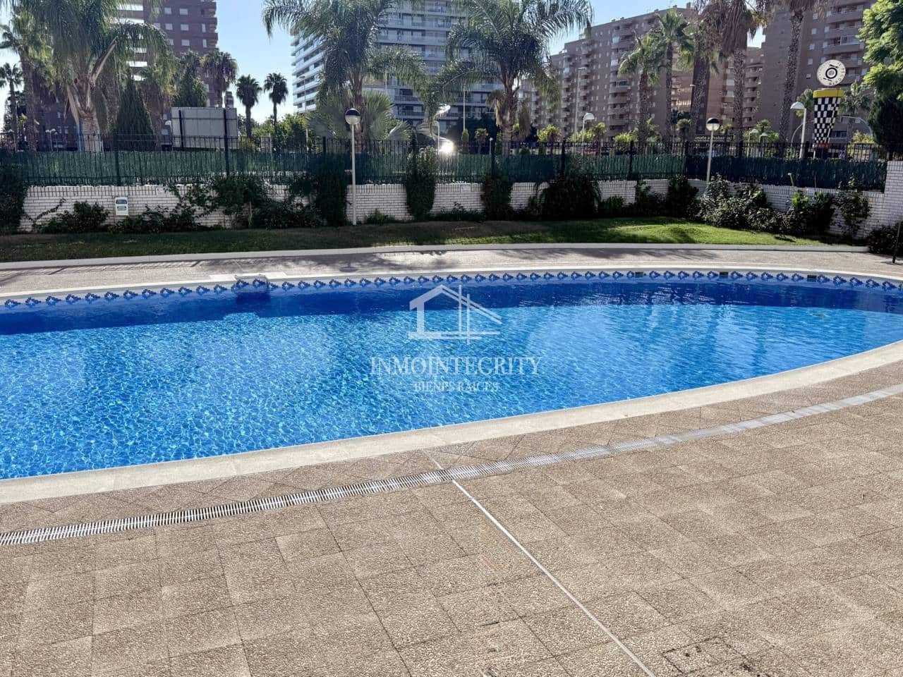 Apartamento de 3 habitaciones en Oropesa  en venta con piscina garaje - 190.000 € (Ref: 10052210)