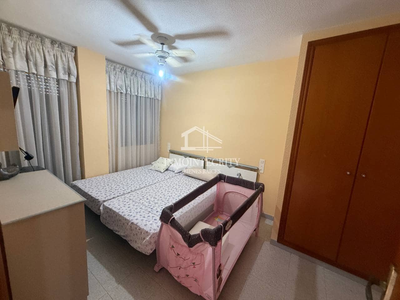 3 sypialnia Apartament na sprzedaż w Oropesa  z garażem - 275 000 € (Ref: 10052211)
