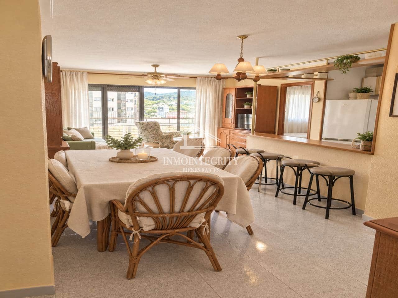 3 bedroom Apartment for sale in Oropesa  with garage - € 275,000 (Ref: 10052211)