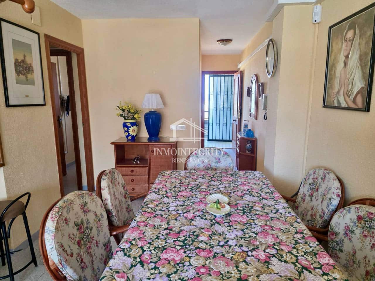 3 bedroom Apartment for sale in Oropesa  with garage - € 275,000 (Ref: 10052211)