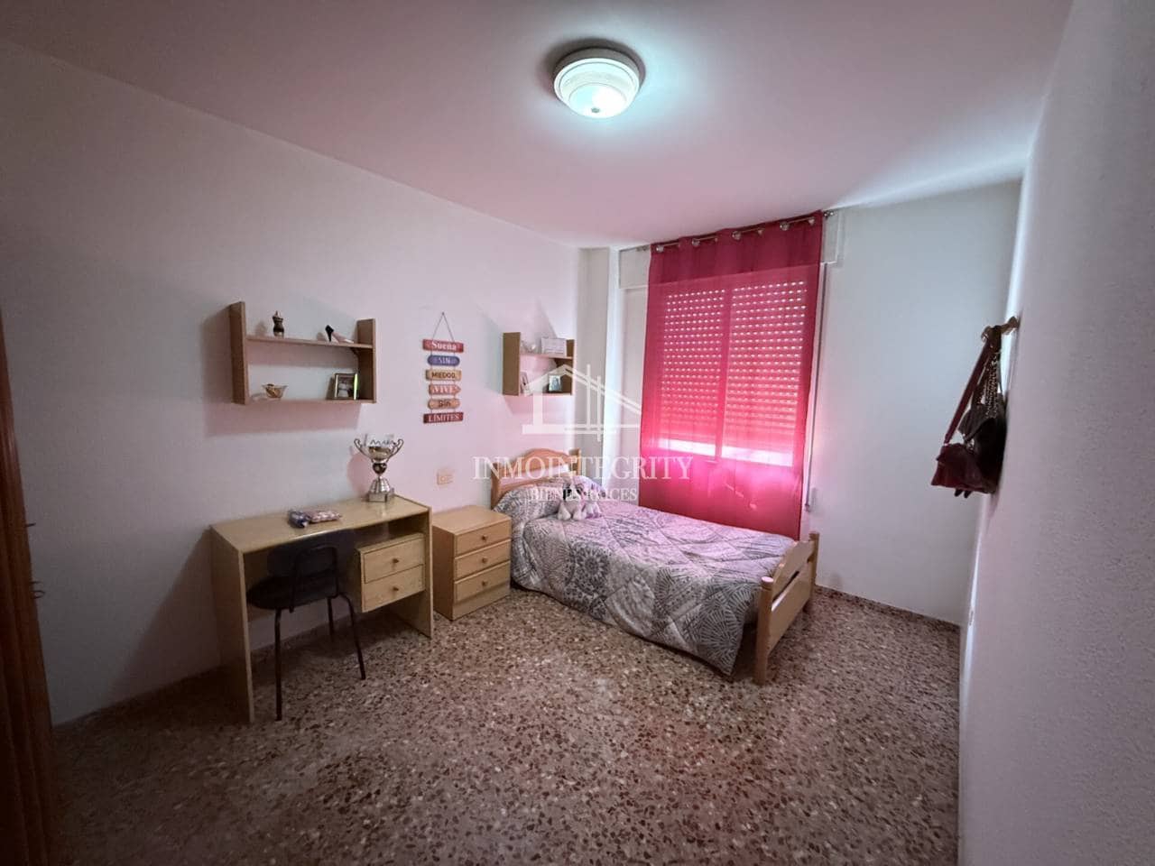 4 slaapkamer Flat te koop in Almassora / Almazora - € 140.000 (Ref: 10052212)
