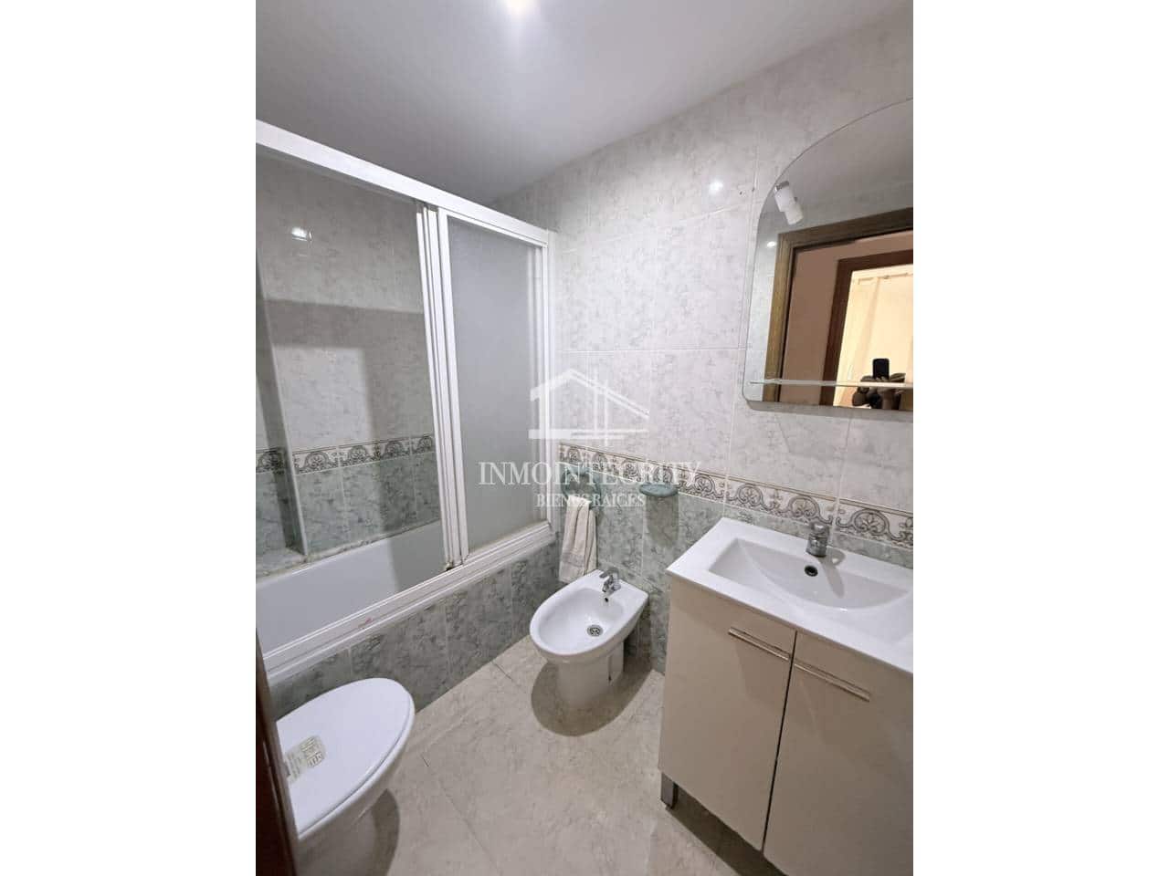 2 sypialnia Apartament na sprzedaż w Oropesa  z garażem - 165 000 € (Ref: 10052213)