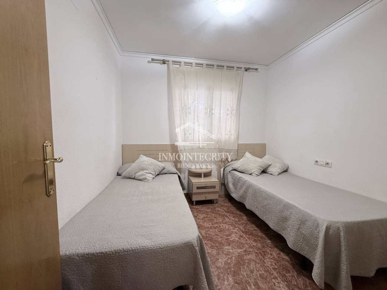 2 sypialnia Apartament na sprzedaż w Oropesa  z garażem - 165 000 € (Ref: 10052213)