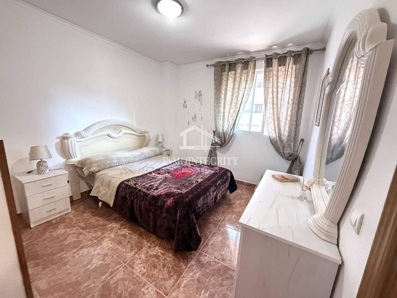 2 sypialnia Apartament na sprzedaż w Oropesa  z garażem - 165 000 € (Ref: 10052213)