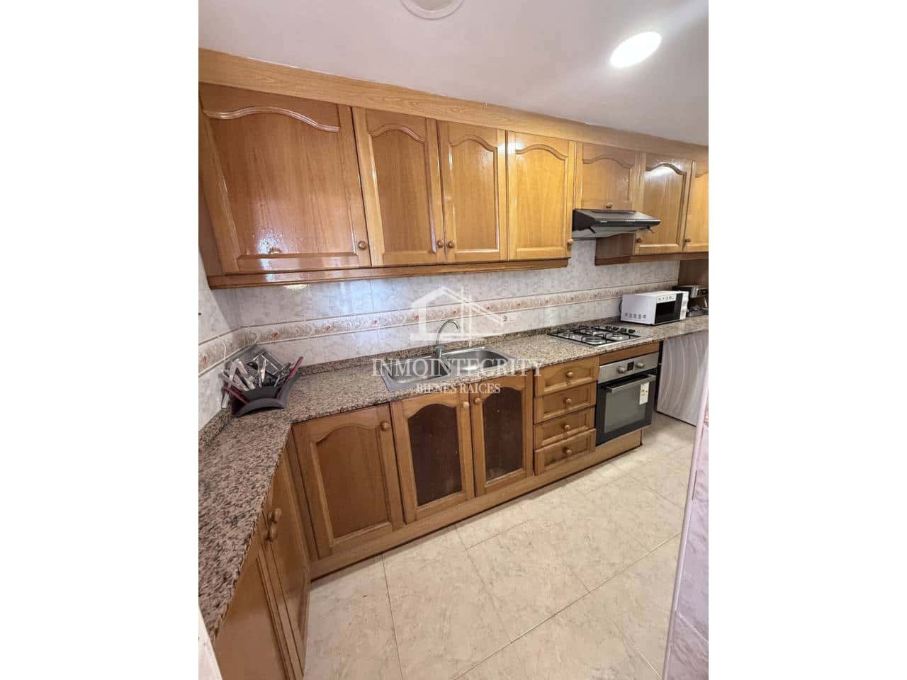 2 sypialnia Apartament na sprzedaż w Oropesa  z garażem - 165 000 € (Ref: 10052213)