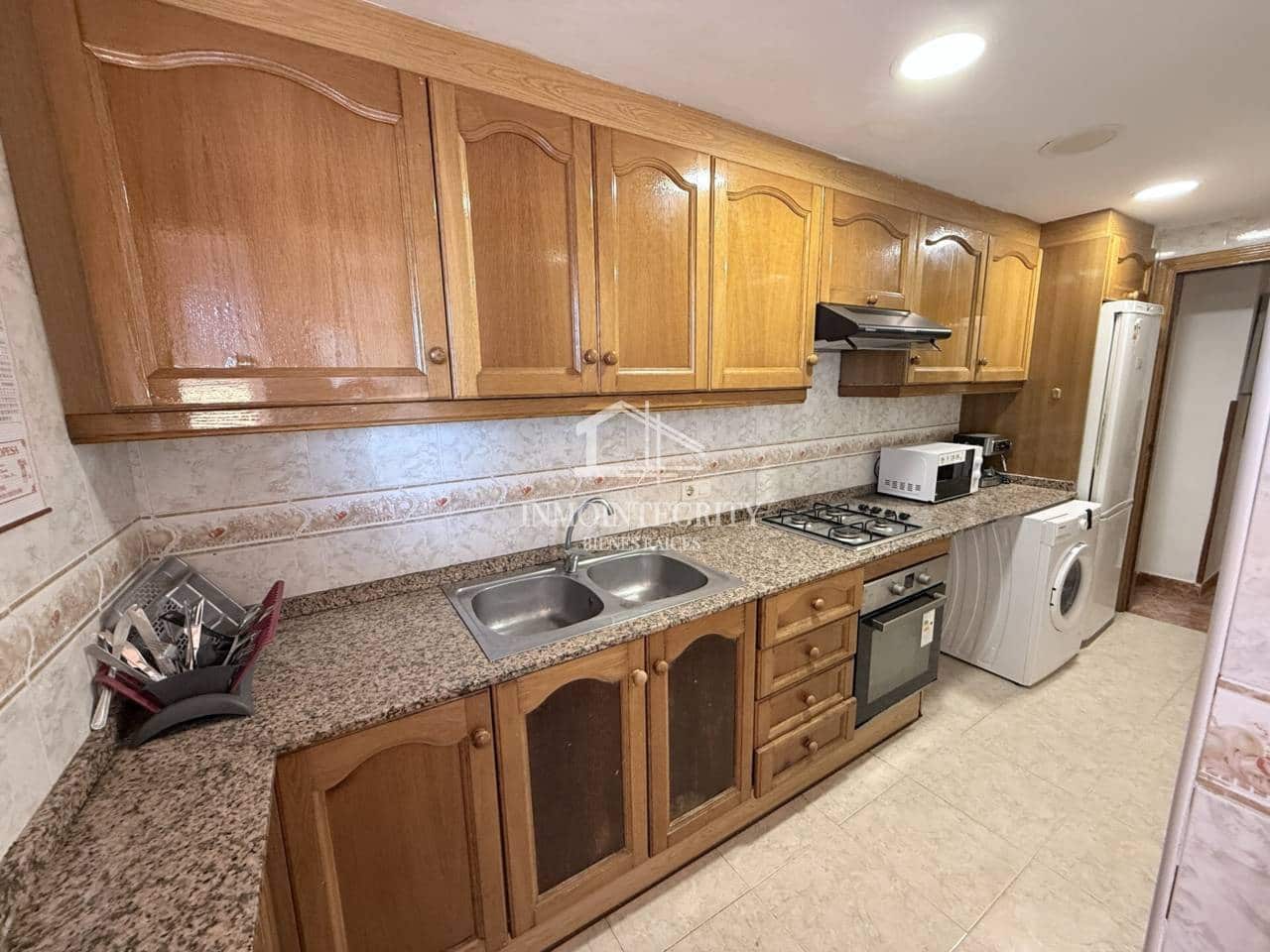 2 sypialnia Apartament na sprzedaż w Oropesa  z garażem - 165 000 € (Ref: 10052213)