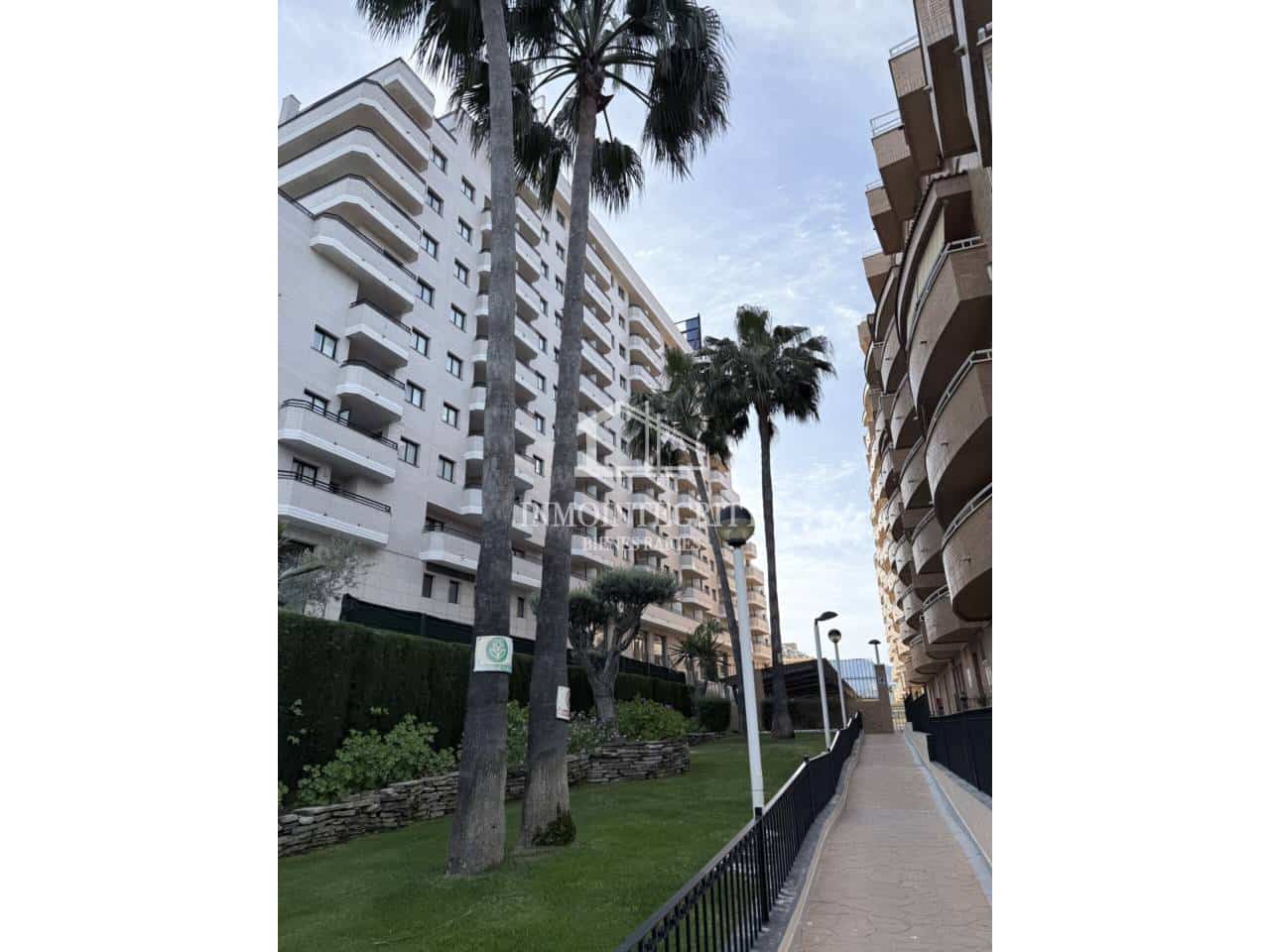 2 sypialnia Apartament na sprzedaż w Oropesa  z garażem - 165 000 € (Ref: 10052213)