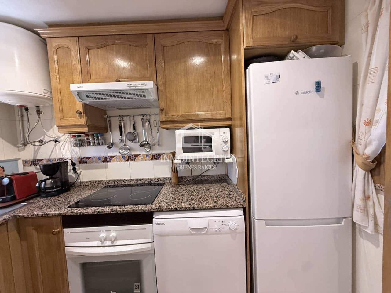 2 sypialnia Apartament na sprzedaż w Oropesa  z basenem garażem - 164 000 € (Ref: 10052214)