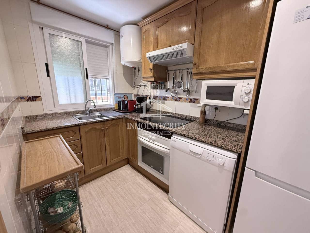 2 sypialnia Apartament na sprzedaż w Oropesa  z basenem garażem - 164 000 € (Ref: 10052214)