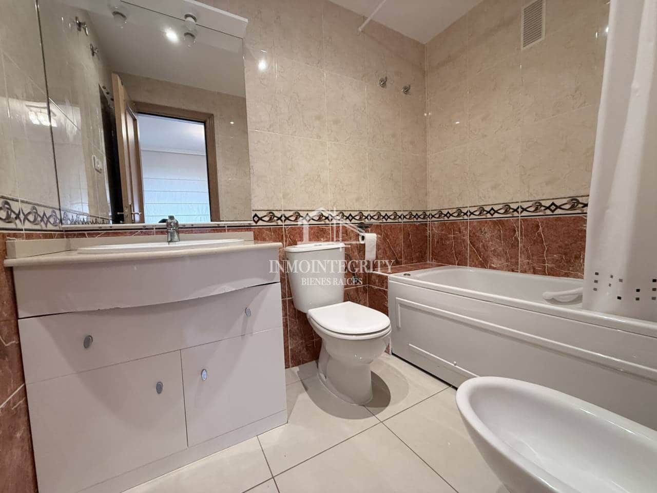 2 Zimmer Apartment zu verkaufen in Oropesa  mit Pool Garage - 170.000 € (Ref: 10052215)