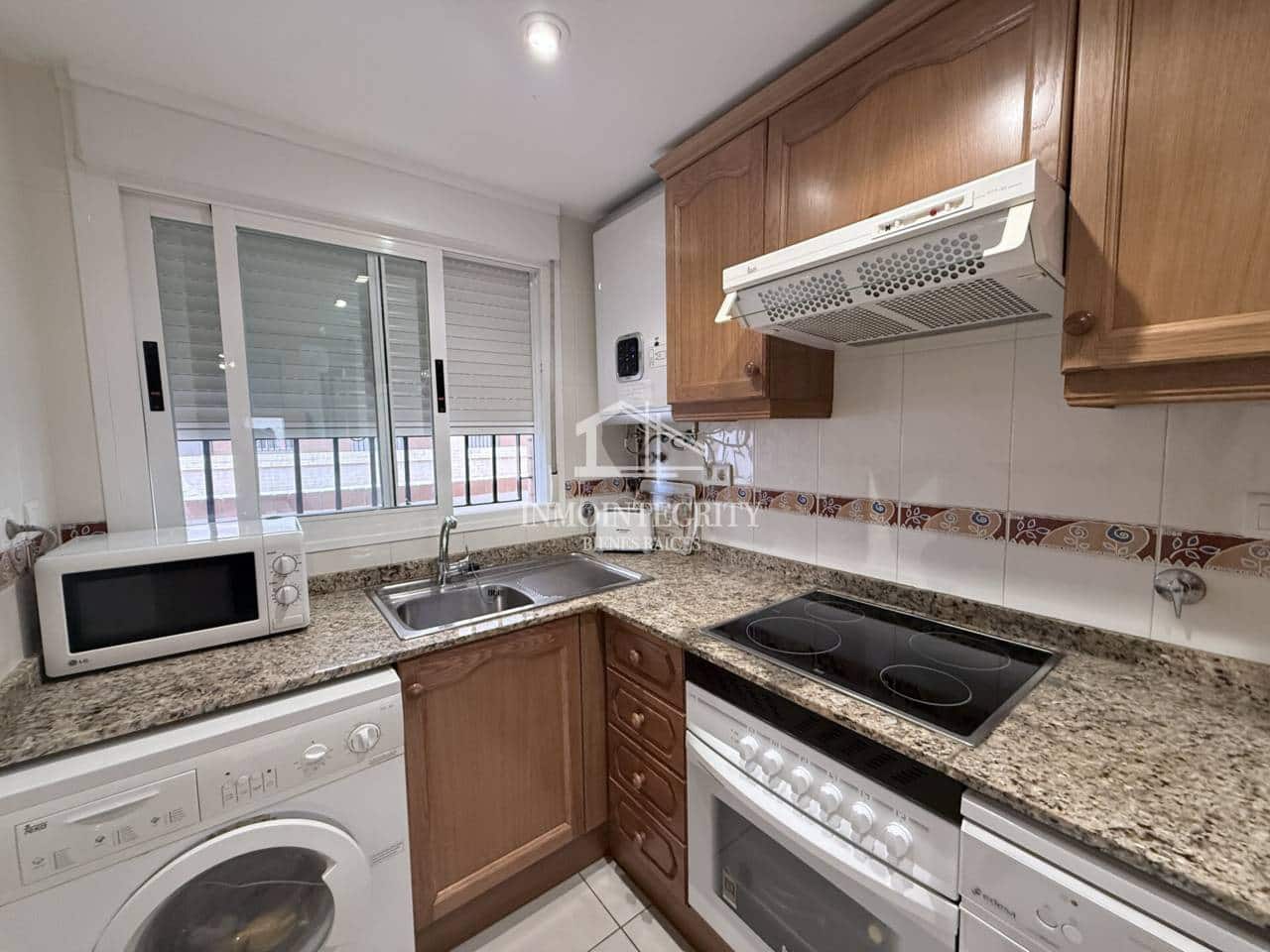2 Zimmer Apartment zu verkaufen in Oropesa  mit Pool Garage - 170.000 € (Ref: 10052215)