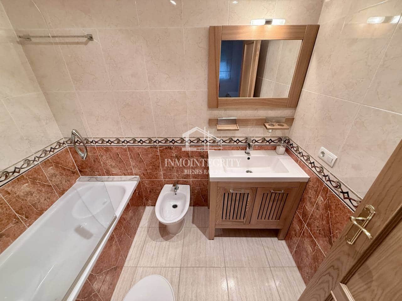 2 sypialnia Apartament na sprzedaż w Oropesa  z basenem garażem - 159 900 € (Ref: 10052216)