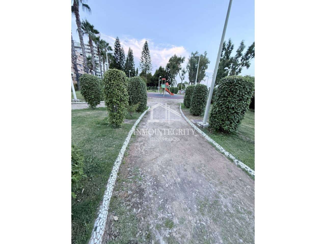 2 sypialnia Apartament na sprzedaż w Oropesa  z basenem garażem - 159 900 € (Ref: 10052216)
