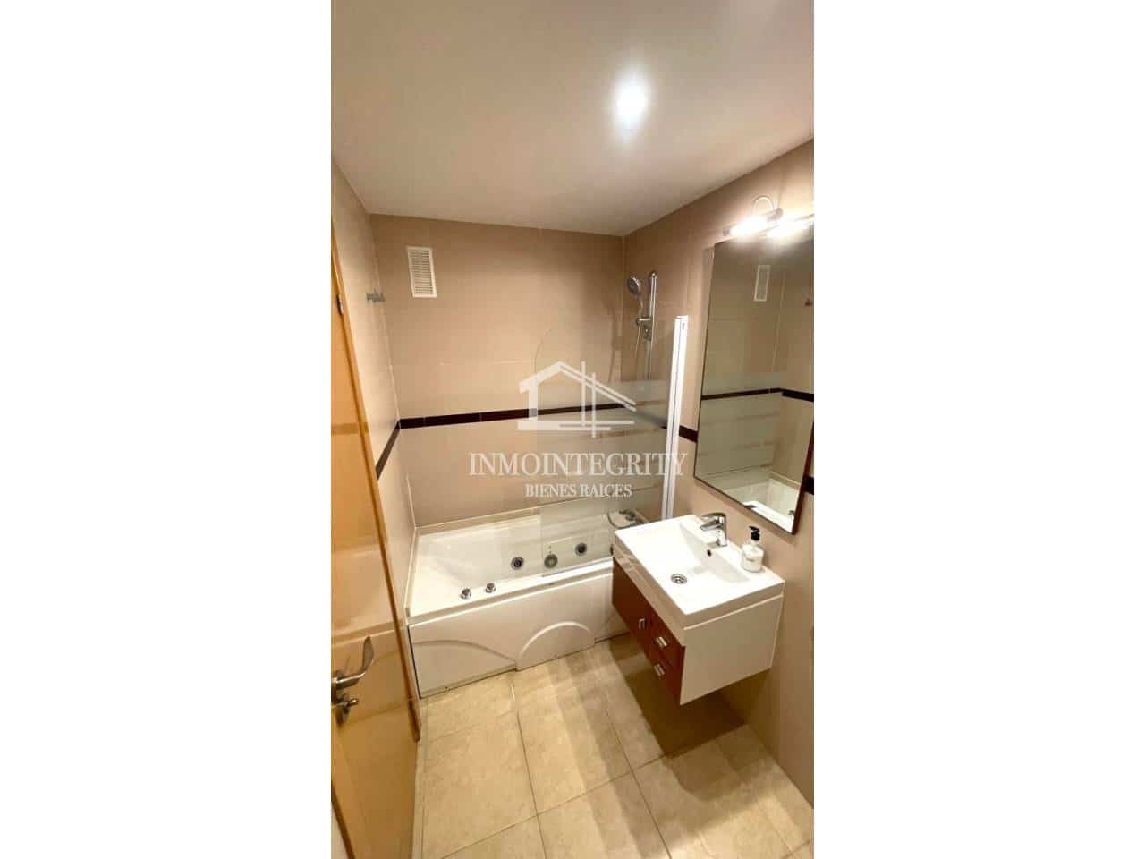 Apartamento de 2 habitaciones en Oropesa  en venta con piscina garaje - 149.000 € (Ref: 10052218)