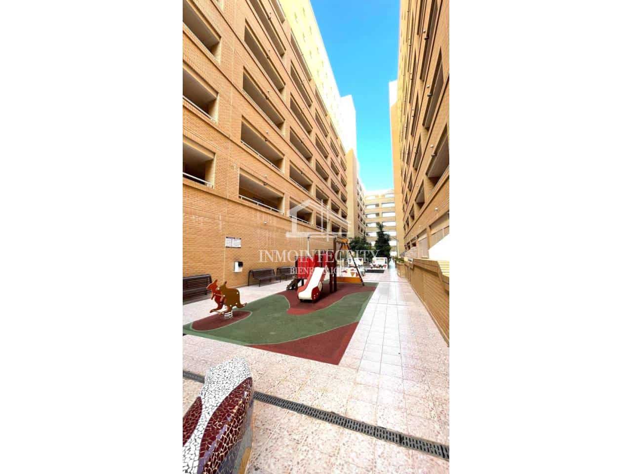 Apartamento de 2 habitaciones en Oropesa  en venta con piscina garaje - 149.000 € (Ref: 10052218)