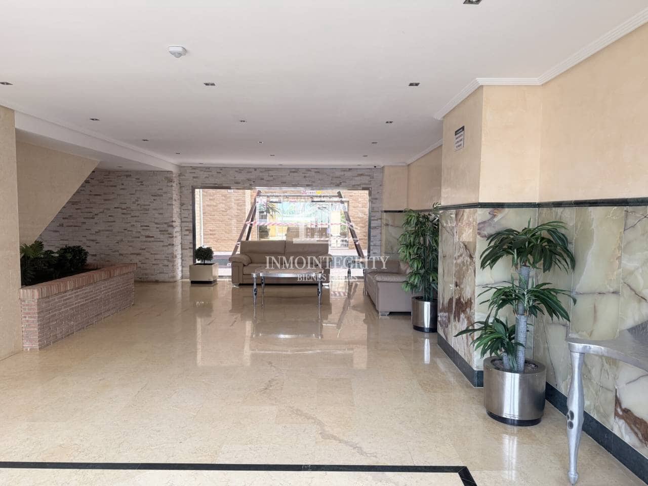 2 slaapkamer Appartement te koop in Oropesa  met zwembad garage - € 145.000 (Ref: 10052219)